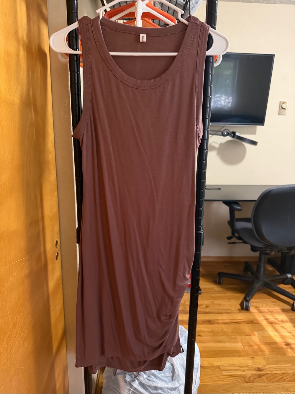 Sleeveless mauve Ruched Side Midi Dress